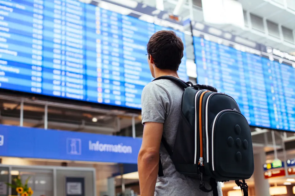 student discount flight tickets