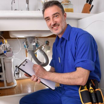 Improve Website Rankings For Plumbers Using Technical SEO And Clean Code